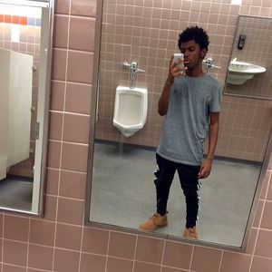 Meet your Posher, Daniel